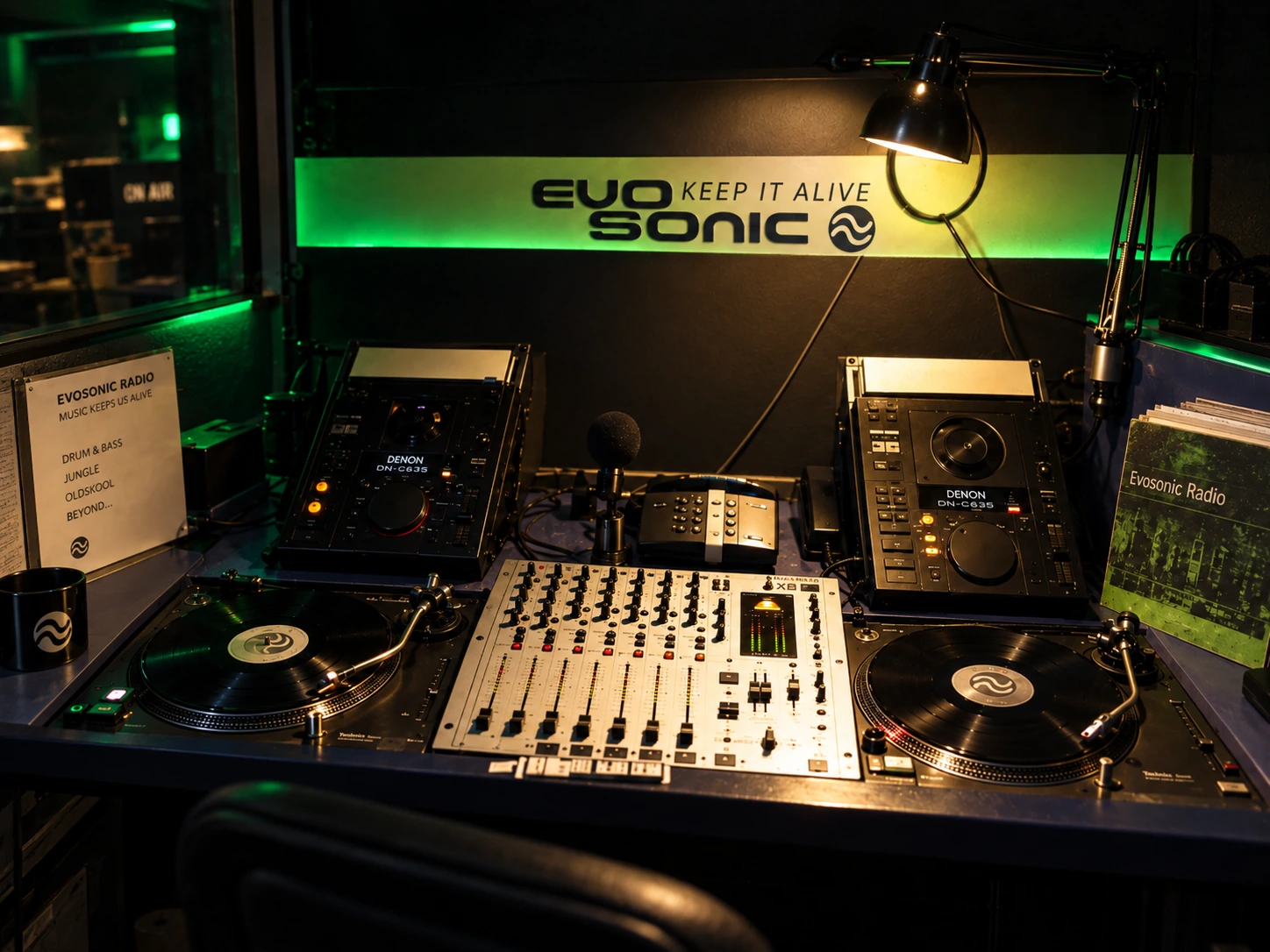 DTR moody evosonic radio booth final